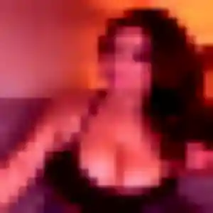 Rencontre Elvire, 23 ans à Aigondigné gratuitement