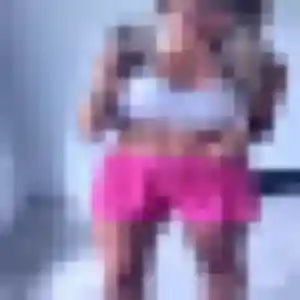 Lea (33 ans) à Aigremont propose une rencontre aujourd'hui