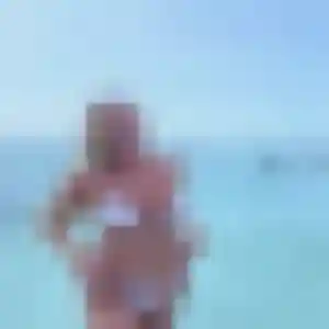 Charmante Eglantine, 37 ans à Alexain - voir sa photo