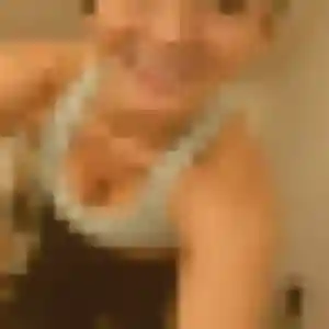 Amel, fille de 29 ans cherche plan cul à Allos