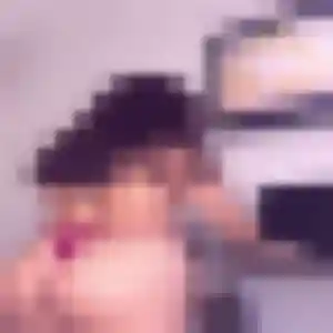 Valentine, 28 ans, disponible à Ally pour un plan cul