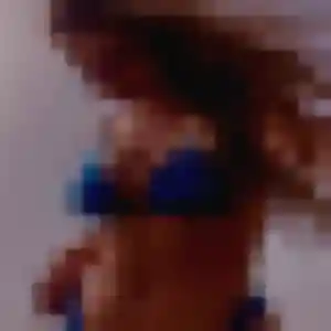 Photo sexy de Brunehilde, 22 ans à Andlau - plan discret