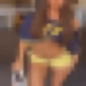Dounia, 27 ans, disponible à Angrie pour un plan cul