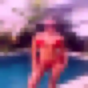 Chiara, femme de 25 ans veut plan cul à Anisy