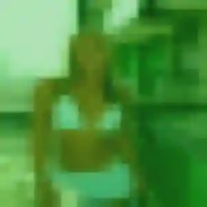 plan cul à Annequin : profil de Cecile, 33 ans - accès libre