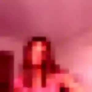 Elvire, 28 ans, disponible à Anneyron pour un plan cul