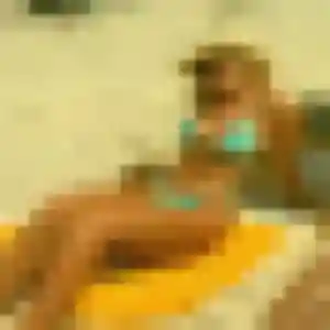 Luna, femme de 22 ans propose plan cul à Antully