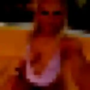 Nicole, femme de 37 ans cherche plan cul à Araules