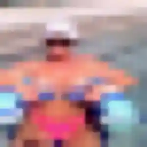 Jacqueline, 35 ans, disponible à Aron pour une rencontre coquine