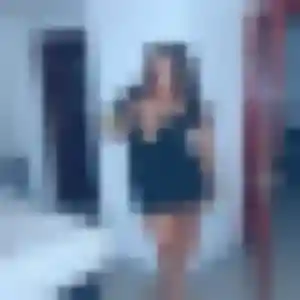 Photo de Sarah à Arpaillargues-et-Aureillac (22 ans) - plan cul anonyme