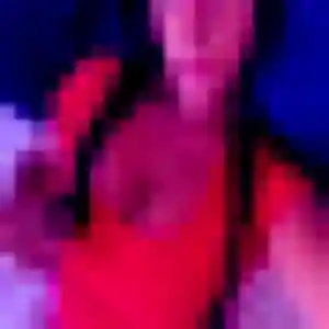 Fiona, 23 ans, en ligne à Arpajon pour une rencontre coquine