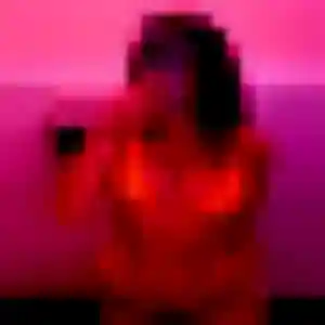 Jolie Ursula, 27 ans à Artenay - la contacter