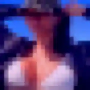 Armelle, 32 ans, connectée à Asnelles pour une rencontre coquine