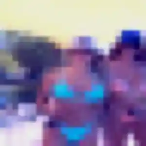Elvire (33 ans) à Asnelles attend une rencontre aujourd'hui