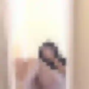 Rejoins Laure, 29 ans à Attigny en privé