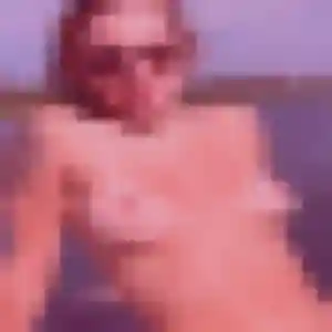Ava, 24 ans, dispo pour plan cul à Audresselles