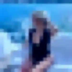 Angelique, 33 ans, connectée à Autrêches pour un plan cul