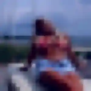 Leonore, 40 ans, en ligne à Avrainville pour une rencontre coquine