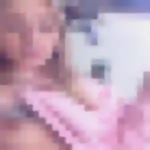 Touria, 29 ans, en ligne à Balgau pour un plan cul
