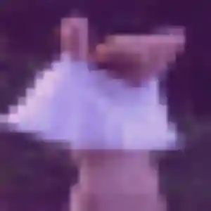 Fleur, 32 ans, connectée à Bar-sur-Aube pour une rencontre coquine