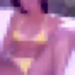 Garance, 43 ans, en ligne à Barsac pour un plan cul