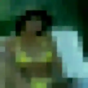 Belle Ursula, 25 ans à Beaucé - voir sa photo