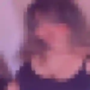 Contacte Helene, 22 ans à Beaupont gratuitement