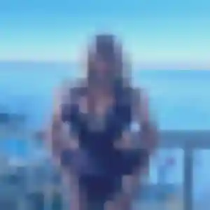 Olga, 22 ans, en ligne à Beaurecueil pour un plan cul