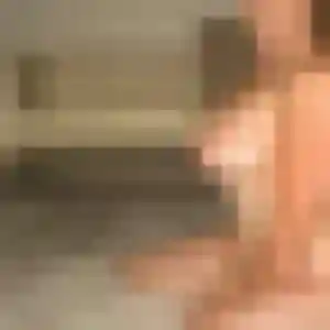 Rencontre Elena, 33 ans à Bègles en privé