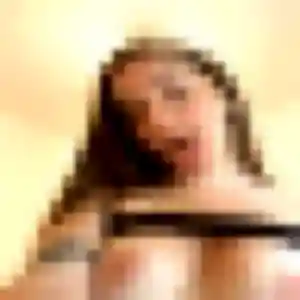 Vanessa de Bendejun, 33 ans - plan cul discret