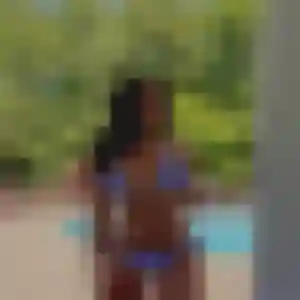 Alicia, 32 ans, en ligne à Bernis pour une rencontre coquine