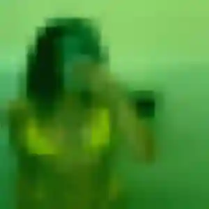 Sexy Svetlana, 29 ans à Bilieu - découvrir son profil
