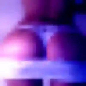 Contacte Nicole, 30 ans à Billiers en privé