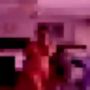 plan cul à Binges : profil de Estee, 36 ans - sans engagement