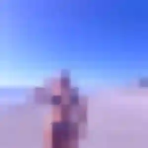 Charline de Blanzat, 25 ans - plan cul discret