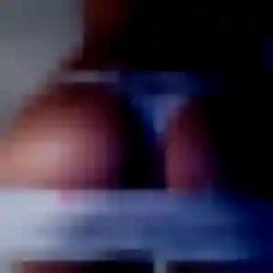 Geraldine, femme de 33 ans propose plan cul à Blavozy