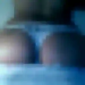 Frederique, 22 ans, connectée à Bodilis pour un plan cul