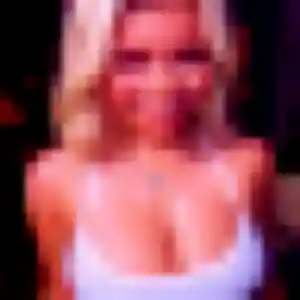 Capucine, fille de 43 ans cherche plan cul à Bœrsch