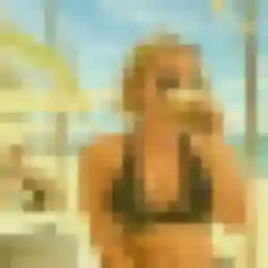 Sexy Kenza, 23 ans à Boisgervilly - voir sa photo