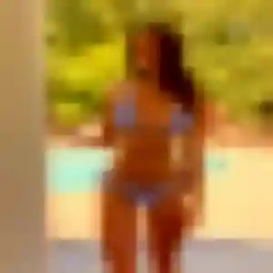 Photo sexy de Yasmine, 23 ans à Bombon - rencontre coquine