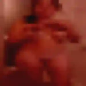 Photo perso de Barbara, 24 ans à Bomy - rencontre coquine
