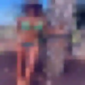 Emma, femme de 24 ans veut plan cul à Bomy