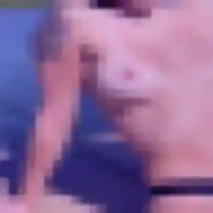 Deborah, 25 ans, en ligne à Bonnes pour une rencontre coquine