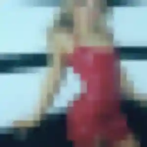 Rejoins Debora, 28 ans à Bouleurs en privé