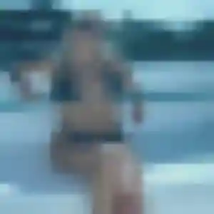 Alexandra, 30 ans, connectée à Bourseul pour un plan cul