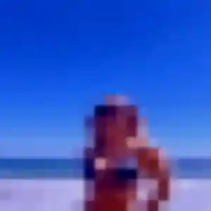 Typhaine, femme de 33 ans propose plan cul à Brangues