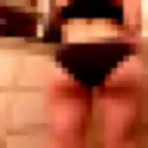 Profil de Elise à Brette-les-Pins (23 ans) - plan cul anonyme