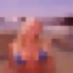 Luna de Brignon, 29 ans - plan cul discret