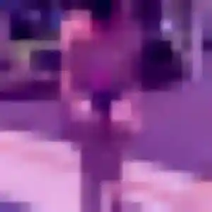 Photo de Huguette à Buc (23 ans) - plan cul discret