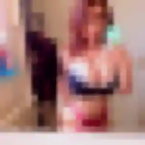 Charmante Elise, 23 ans à Bussac-sur-Charente - la contacter